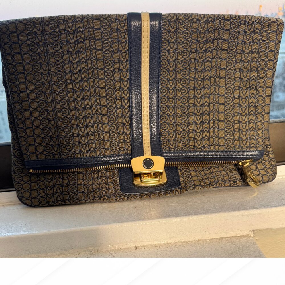 Marc by Marc Jacobs Monogram Clutch | Navy Tan | Y2K